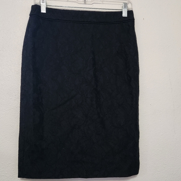 Ann Taylor Dresses & Skirts - Ann Taylor Skirt